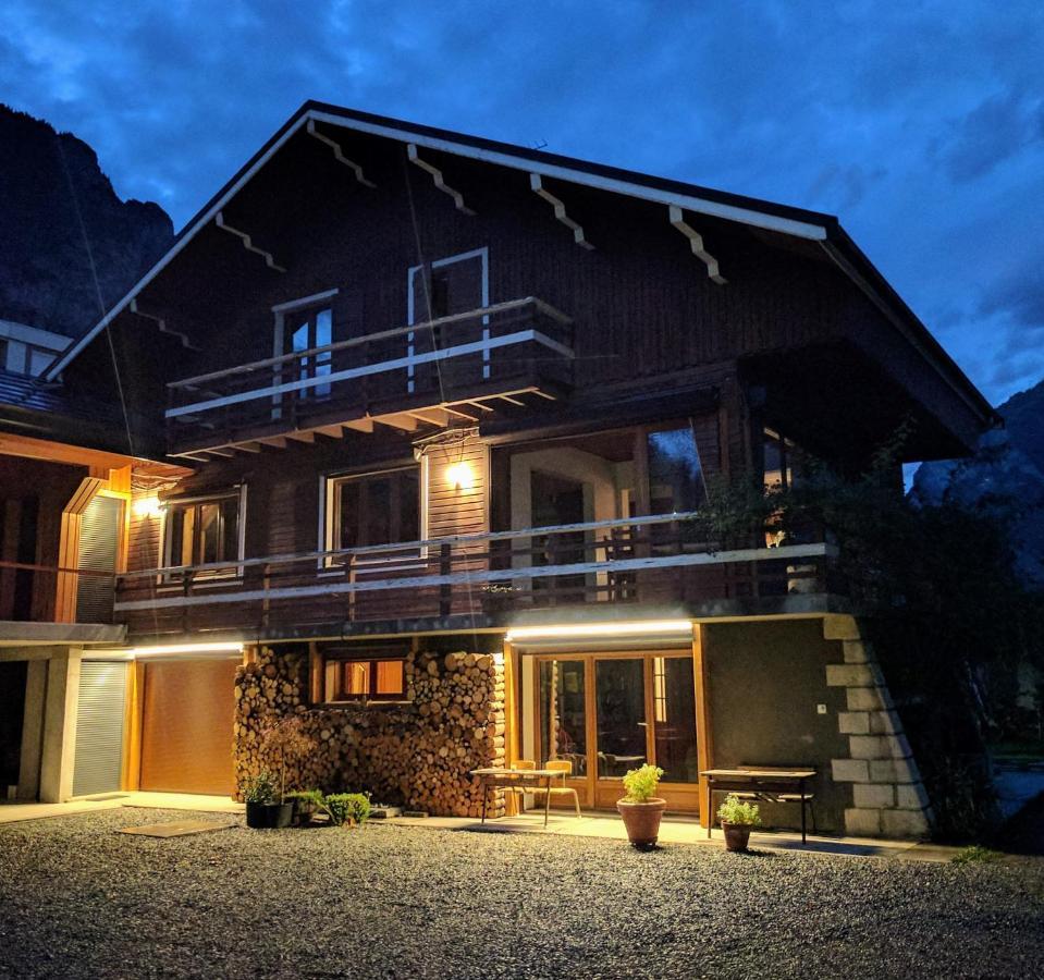 سان-جان-دي-موريين Chalet Les Cols - Chambres Avec Terrasse & Jardin - Proche De La Nouvelle Gare المظهر الخارجي الصورة