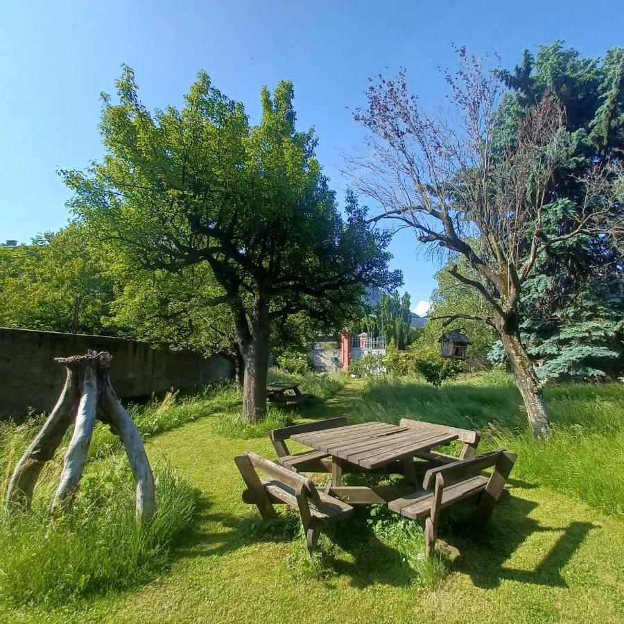 سان-جان-دي-موريين Chalet Les Cols - Chambres Avec Terrasse & Jardin - Proche De La Nouvelle Gare المظهر الخارجي الصورة